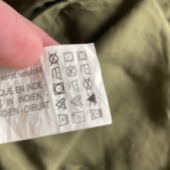 Super Lightweight Olive Green Zara Basic XS 100% Lyocell Soft - Picture 9 of 11